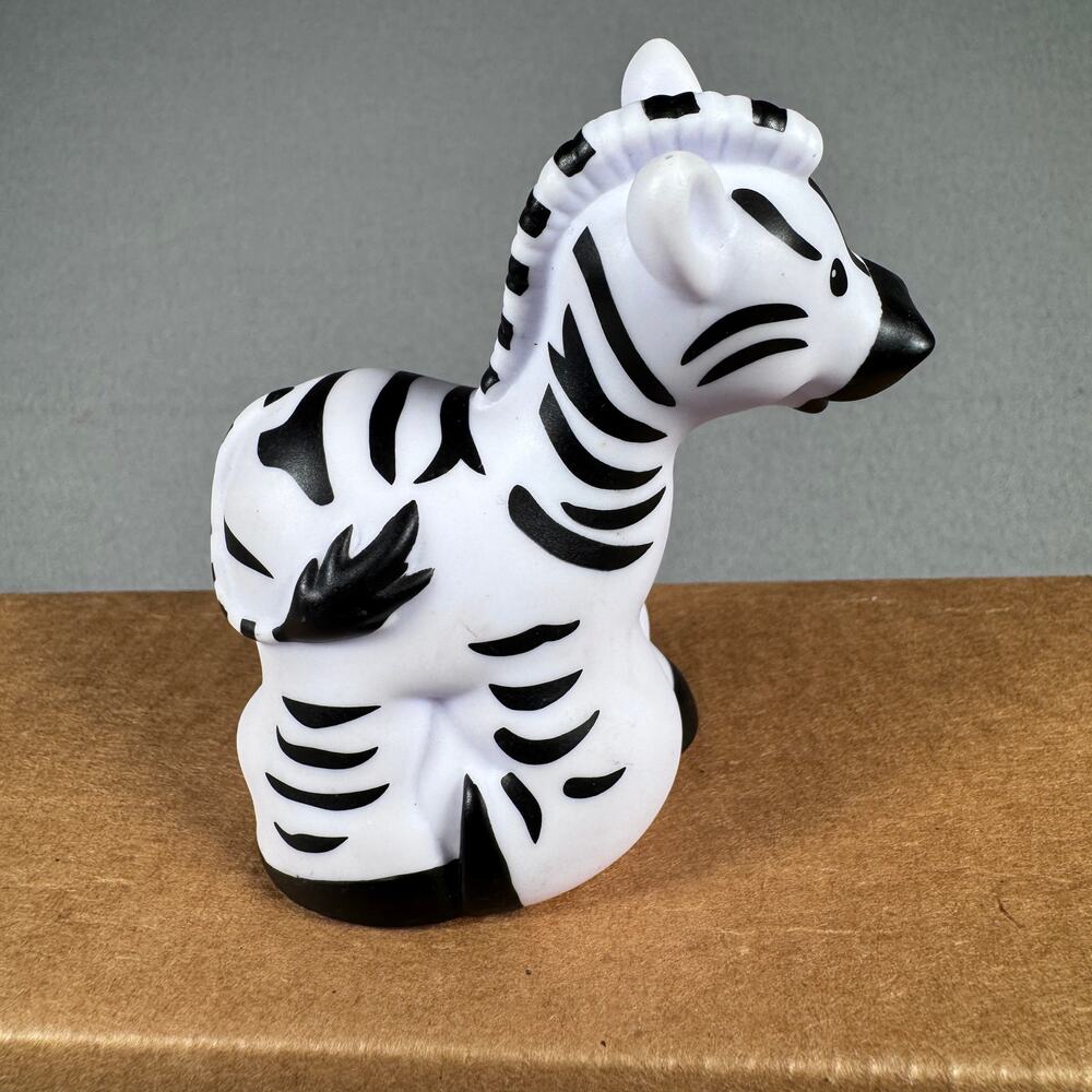 Fisher Price Little‎ People Zoo Safari Zebra Animal Figure 2011 Mattel